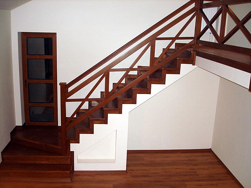 Home Harmony: Integrating Stairs into Your Interior Vision